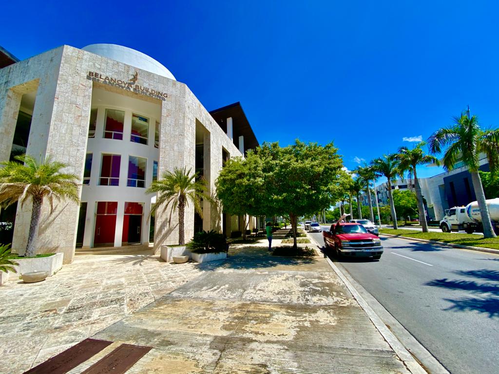 Exclusivos Locales Comerciales Para La Renta En Punta Cana. República Dominicana
