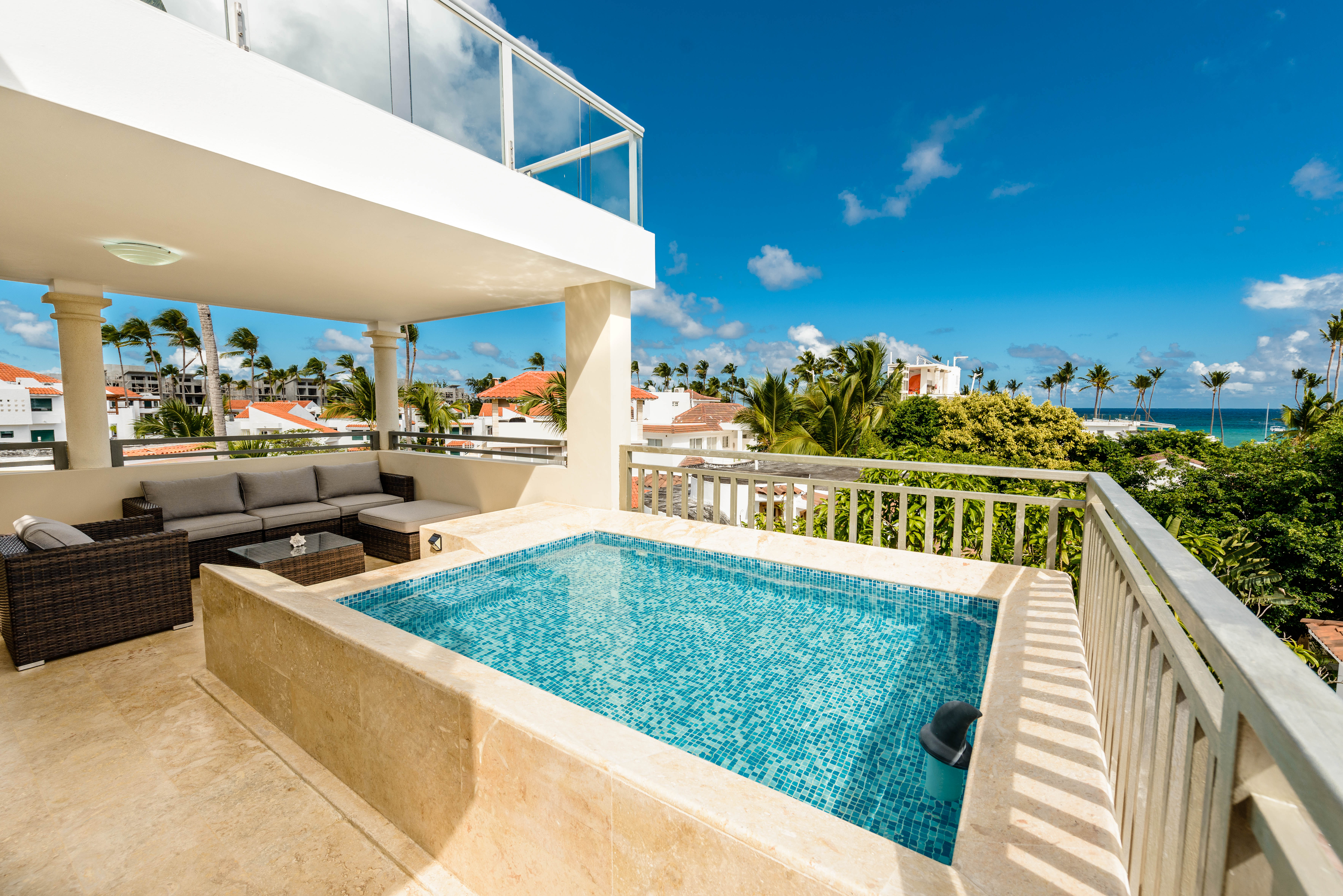 Ocean View 3 Bedrooms Penthouse, Beach Access, Capacity For 8 People. Bavaro. Dominican Republic